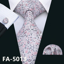 Load image into Gallery viewer, Pink Solid Necktie
